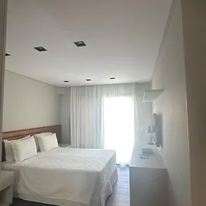 - No Brava Aparthotel